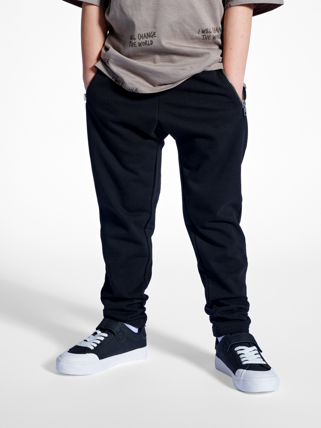 stmANTON PANTS, 2001, model