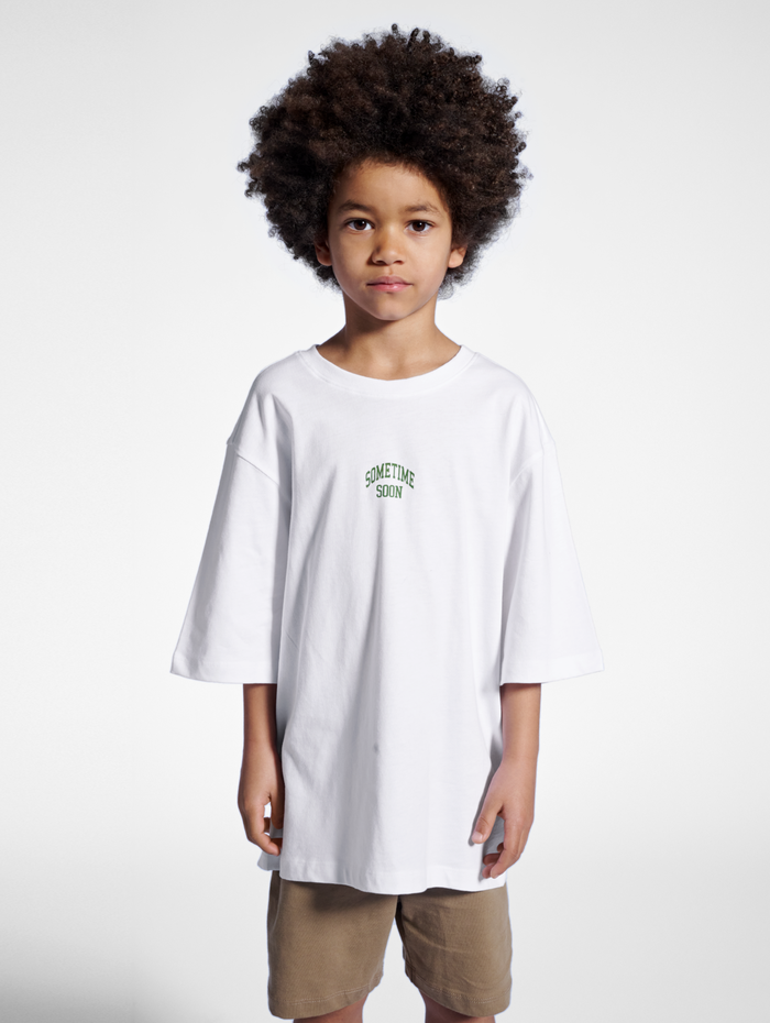 stmKARMA T-SHIRT S/S, BRIGHT WHITE, model